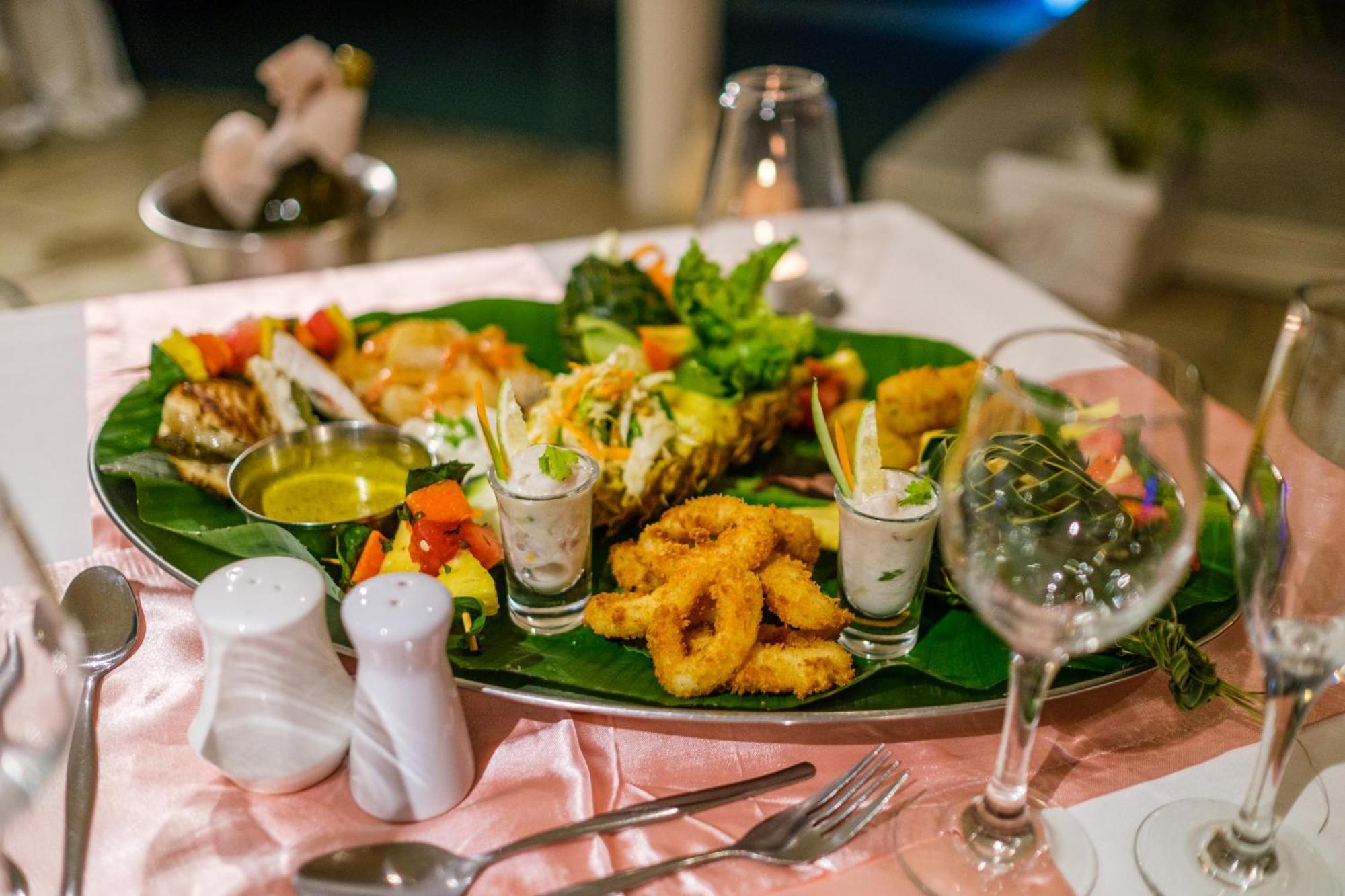 Tangangge Fiji Hideaway Resort & Spa מראה חיצוני תמונה